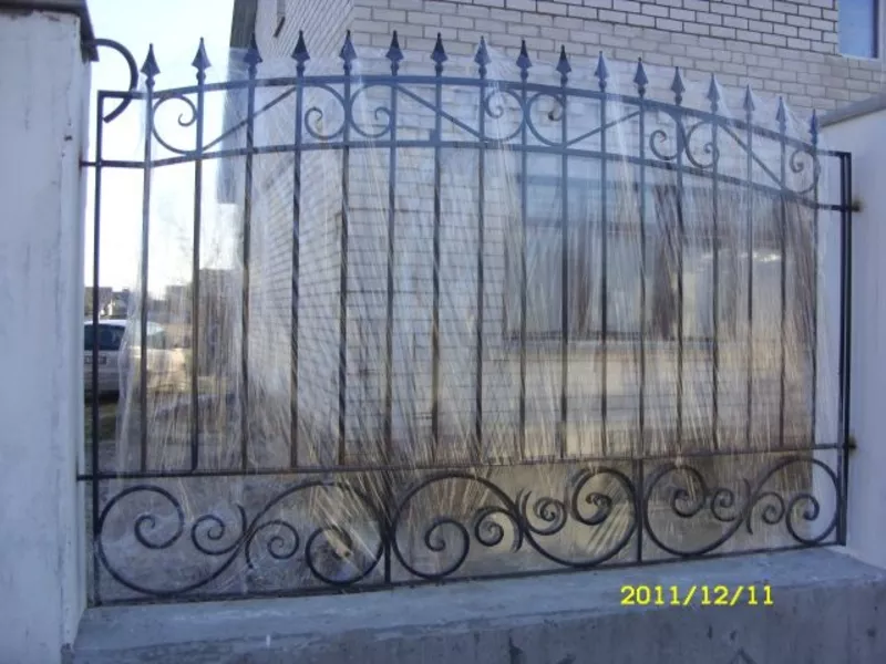 Ворота,  калитки,  забор из профнастила в Чернигове 2