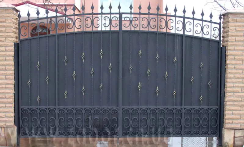 Ворота,  калитки,  забор из профнастила в Чернигове 3