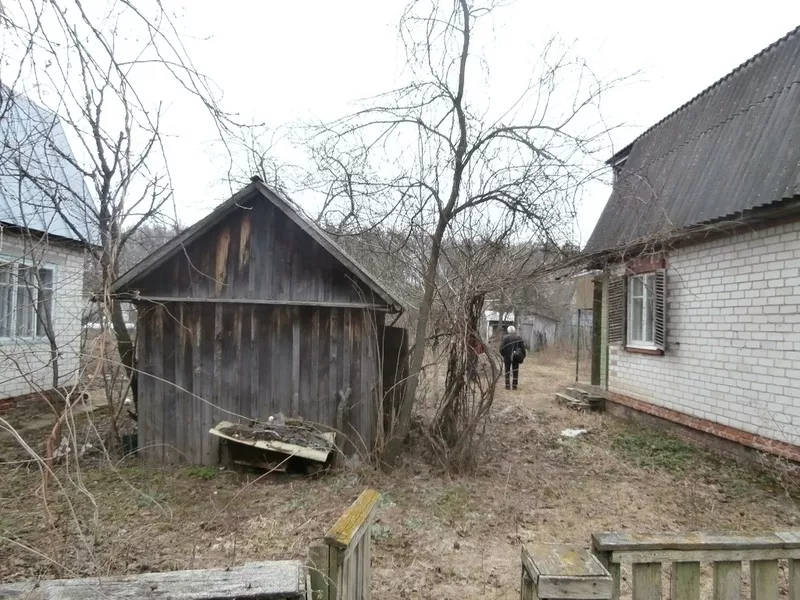 Дачна ділянка з двоповерховим будинком 6